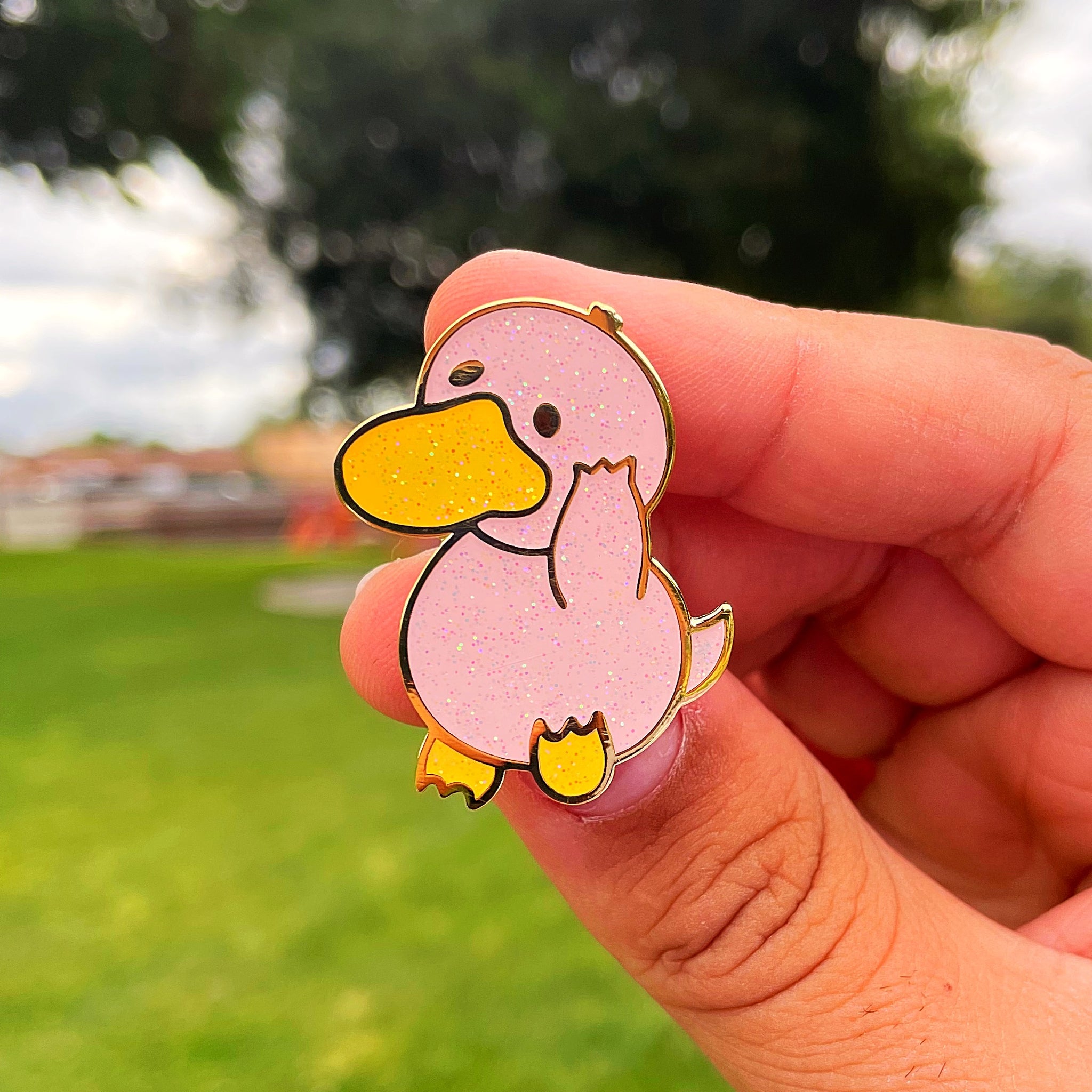 pink sitting duck pin